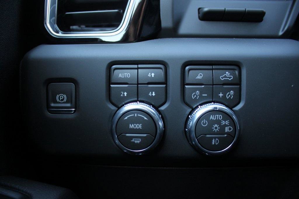 New 2026 GMC Sierra 1500 Denali w/ Denali Reserve Package image 14