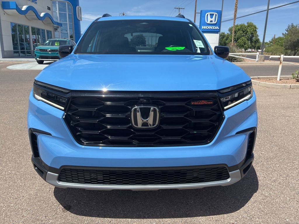 Used 2024 Honda Pilot TrailSport image 8