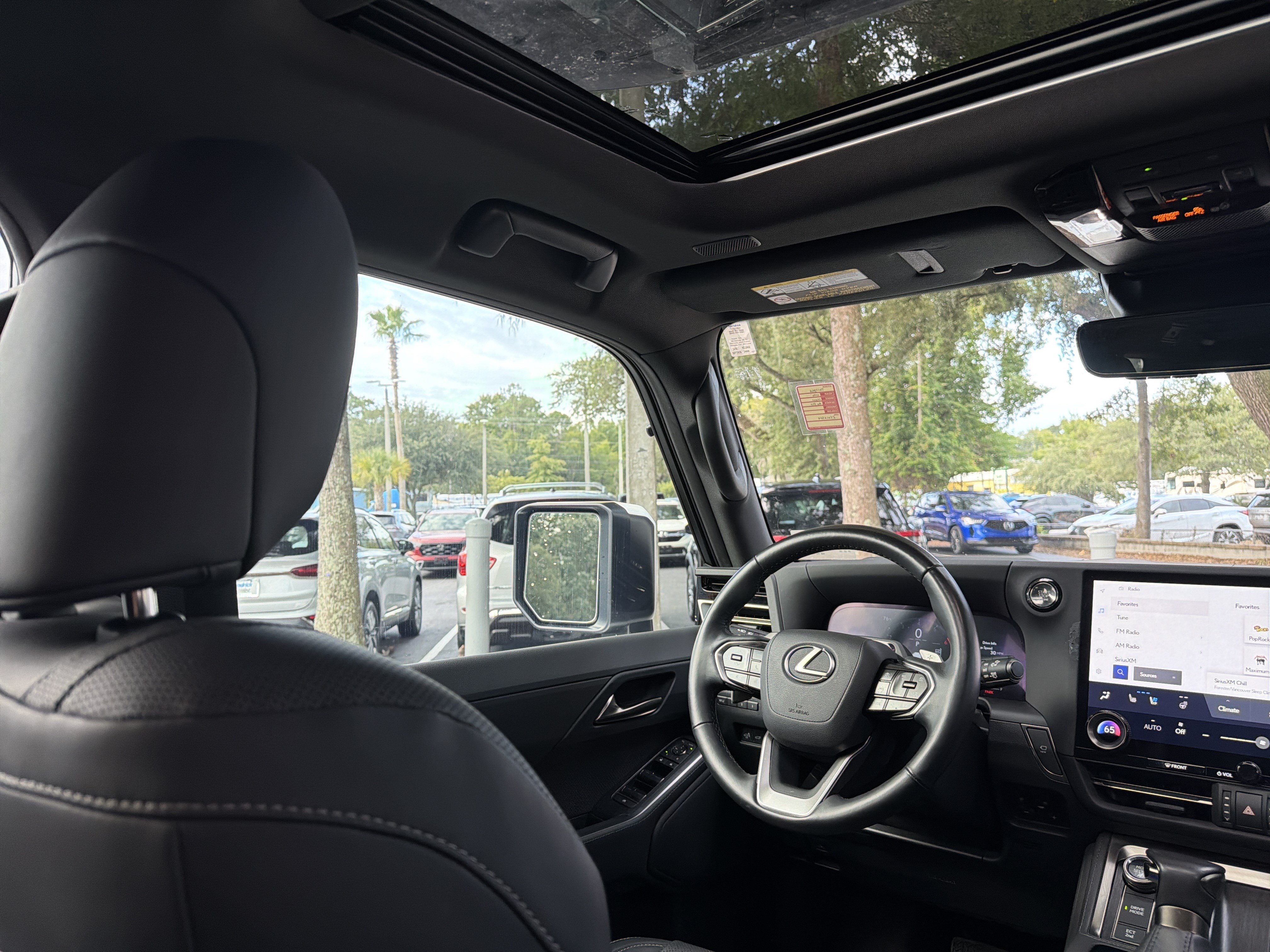 Certified 2024 Lexus GX 550 w/ Accessory Package (Z1) AWD/4WD image 39