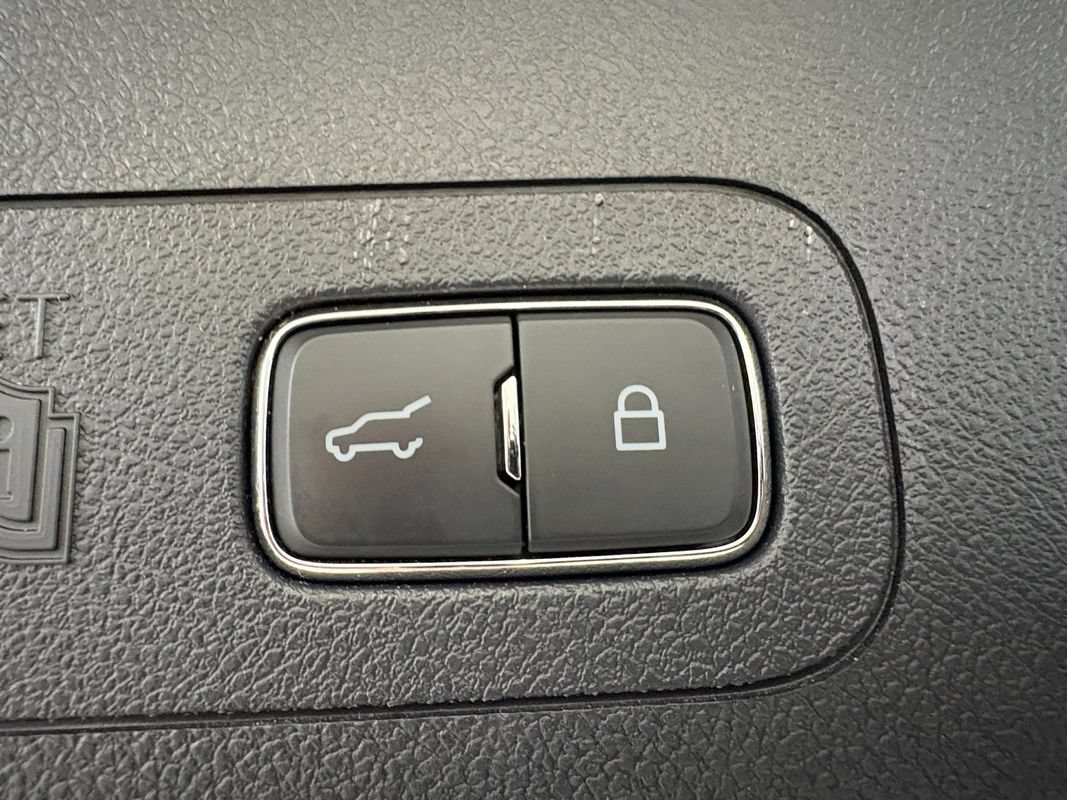 Used 2025 Lincoln Aviator Reserve w/ Illumination Package AWD/4WD image 45
