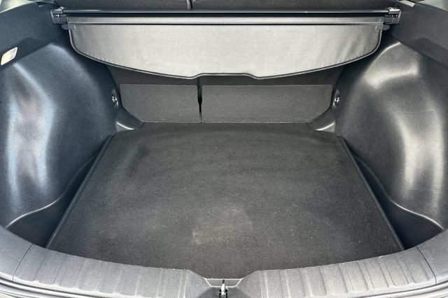 Certified 2025 Toyota Corolla Cross XLE FWD image 19