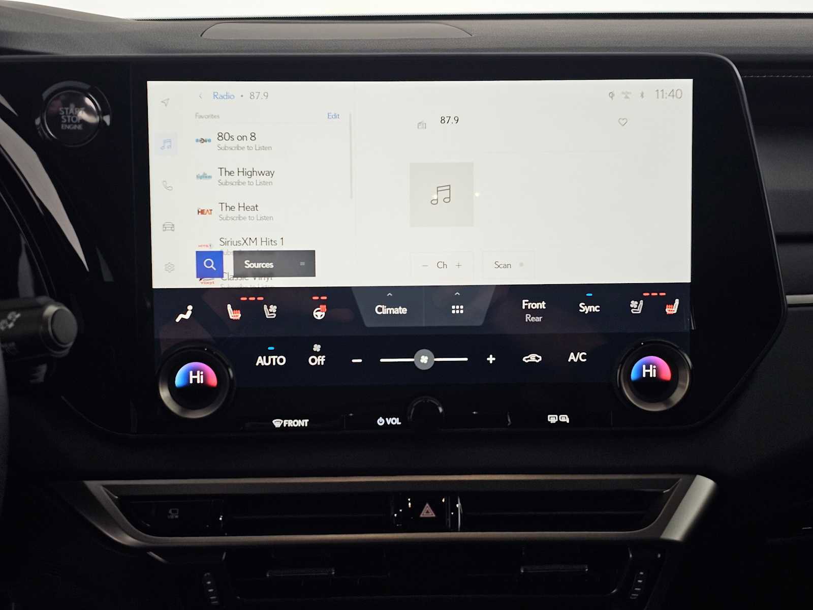 Certified 2025 Lexus RX 350 Premium w/ Accessory Package (Z1) image 25