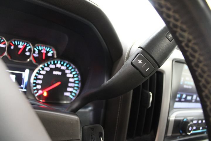 Used 2018 GMC Sierra 1500 SLT AWD/4WD image 42