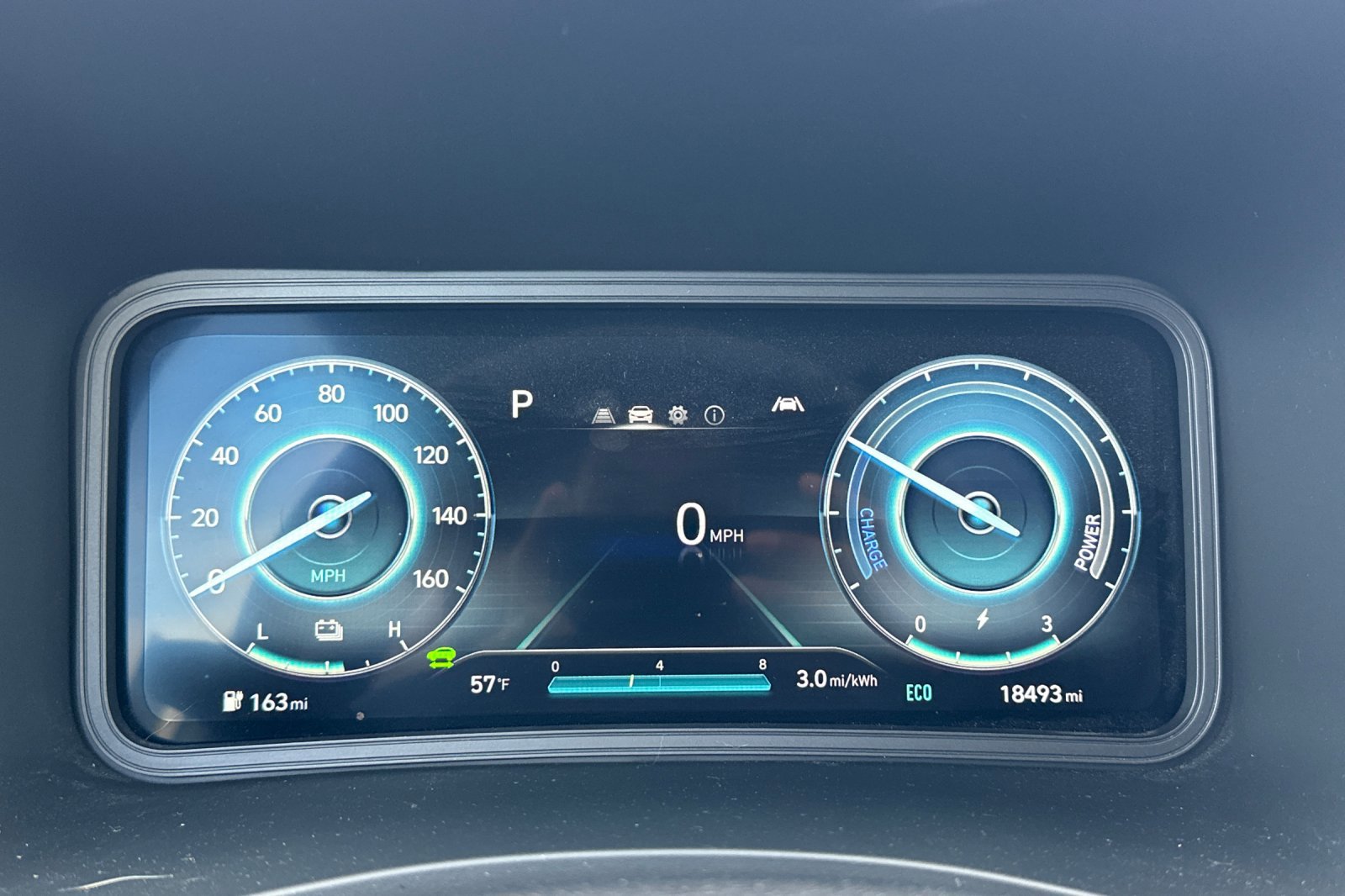 Used 2023 Hyundai Kona SE w/ Cargo Package FWD image 24