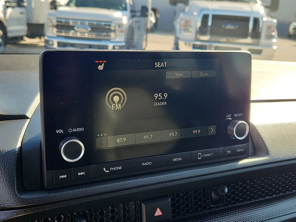 Used 2023 Honda CR-V EX image 10