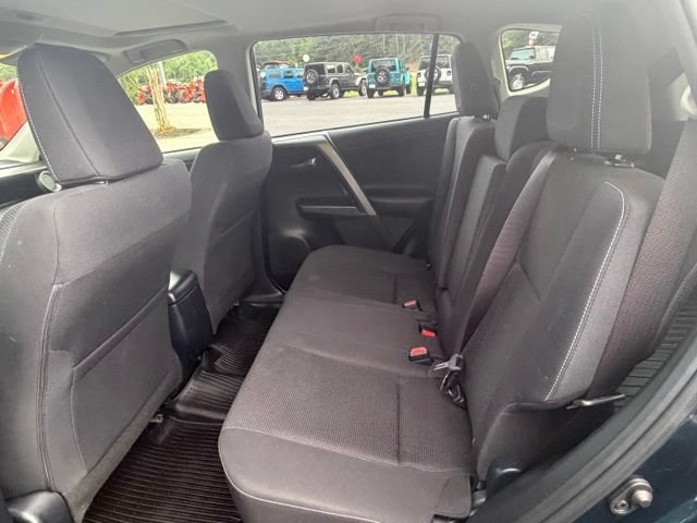 Used 2018 Toyota RAV4 XLE w/ Plus Extra Value Package AWD/4WD image 17