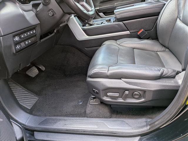 Used 2023 Toyota Tundra Platinum AWD/4WD image 15