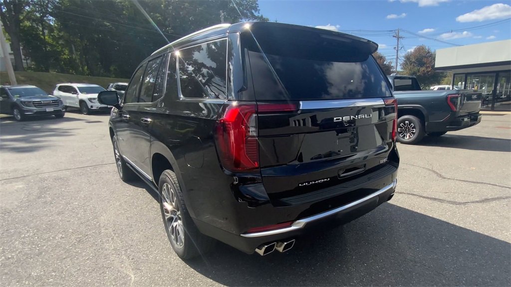 New 2025 GMC Yukon Denali w/ Denali Reserve Package image 9