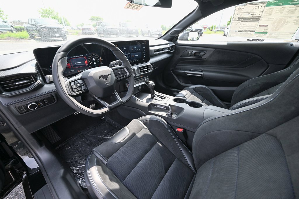 New 2025 Ford Mustang Dark Horse image 16