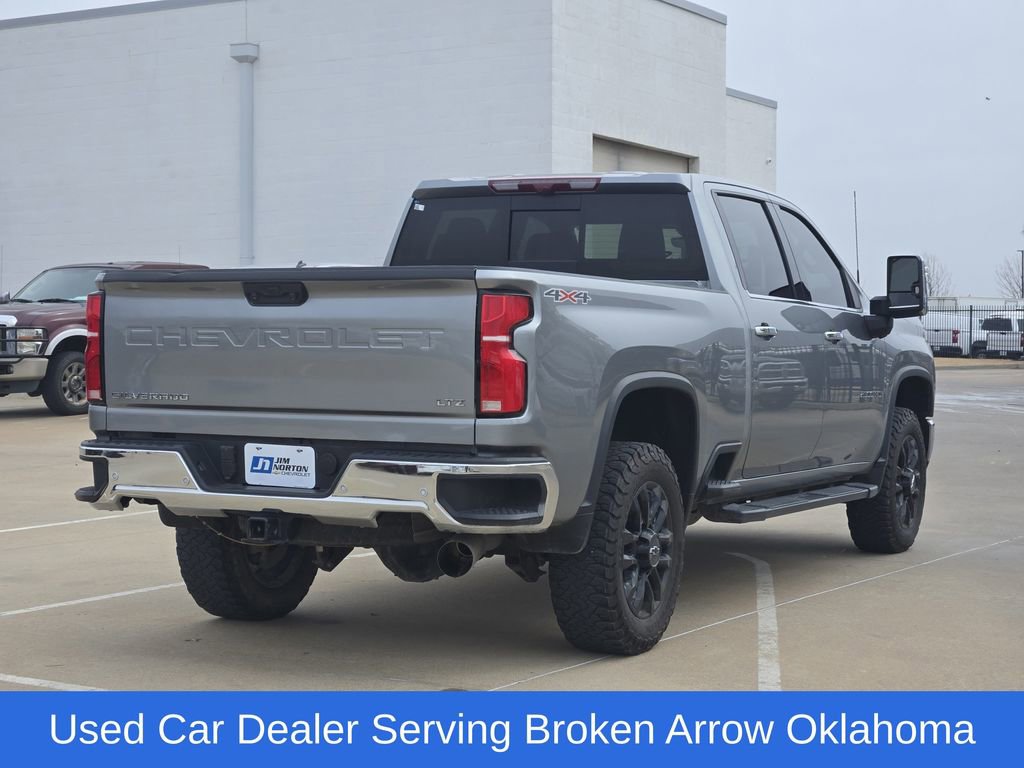 Used 2025 Chevrolet Silverado 2500 LTZ w/ LTZ Plus Package image 7