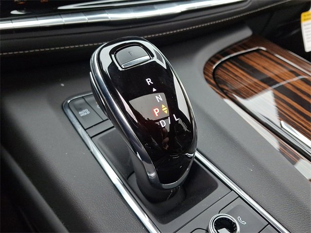 Used 2024 Cadillac Escalade ESV Premium Luxury w/ Performance Package image 16