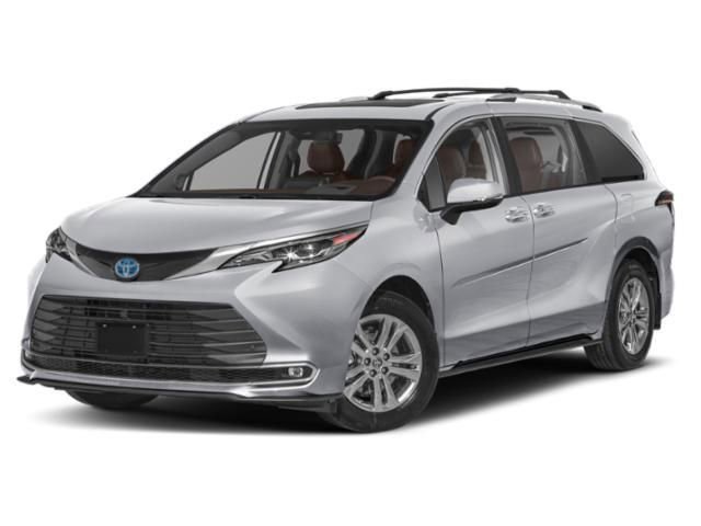 New 2025 Toyota Sienna Platinum