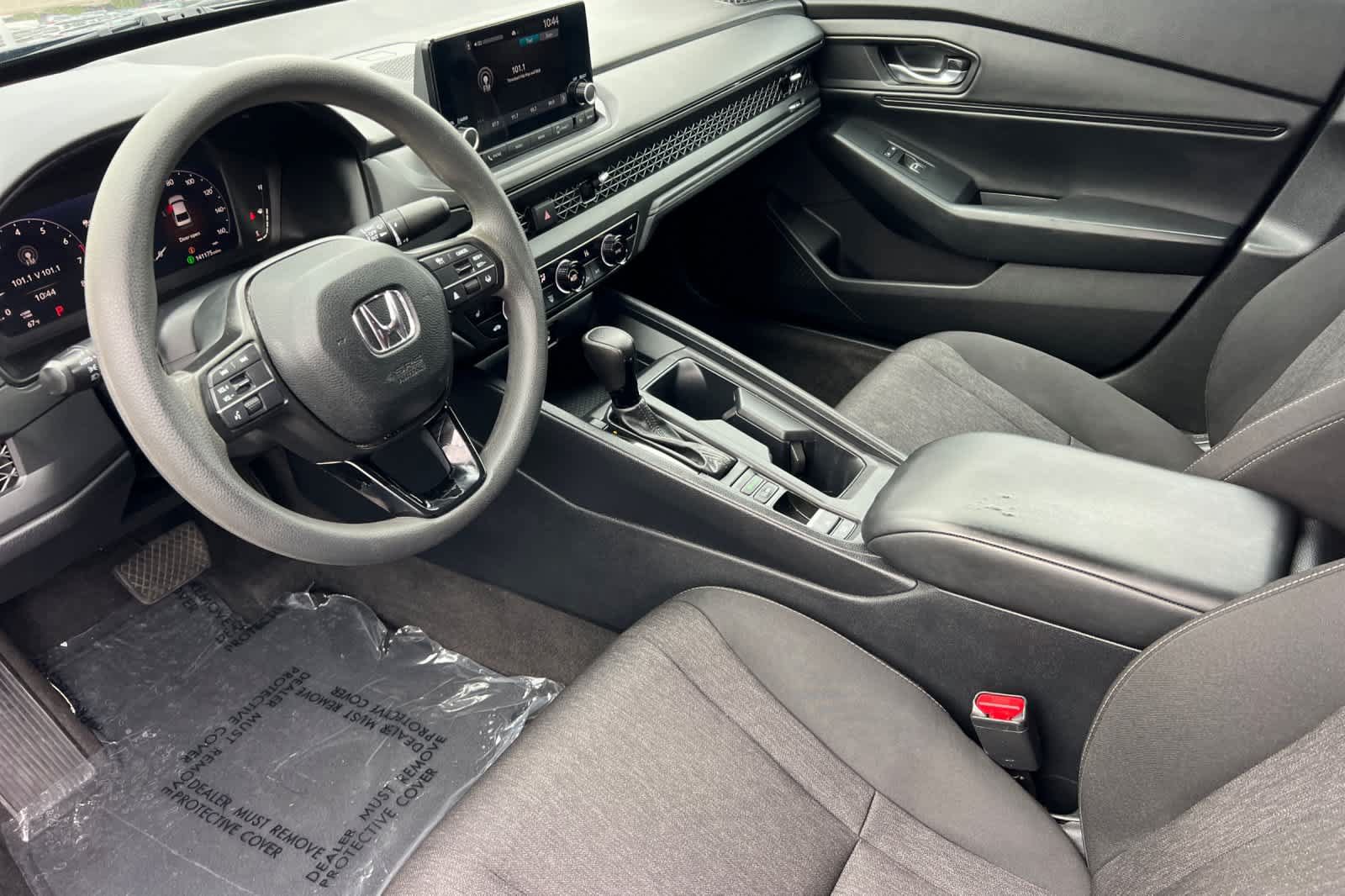 Used 2023 Honda Accord EX image 11