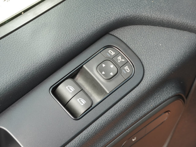 Used 2025 Mercedes-Benz Sprinter 2500 image 15