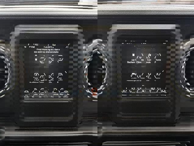 Used 2021 Jeep Wrangler Unlimited Sahara image 29