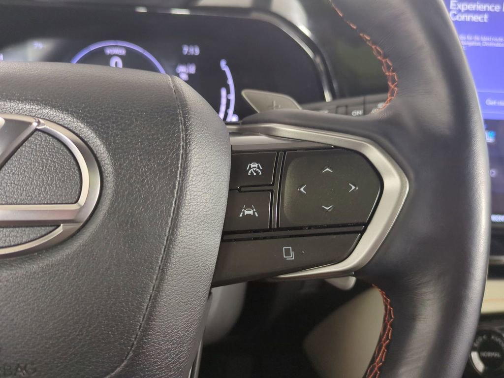 Used 2022 Lexus NX 350h AWD w/ Vision Package image 34