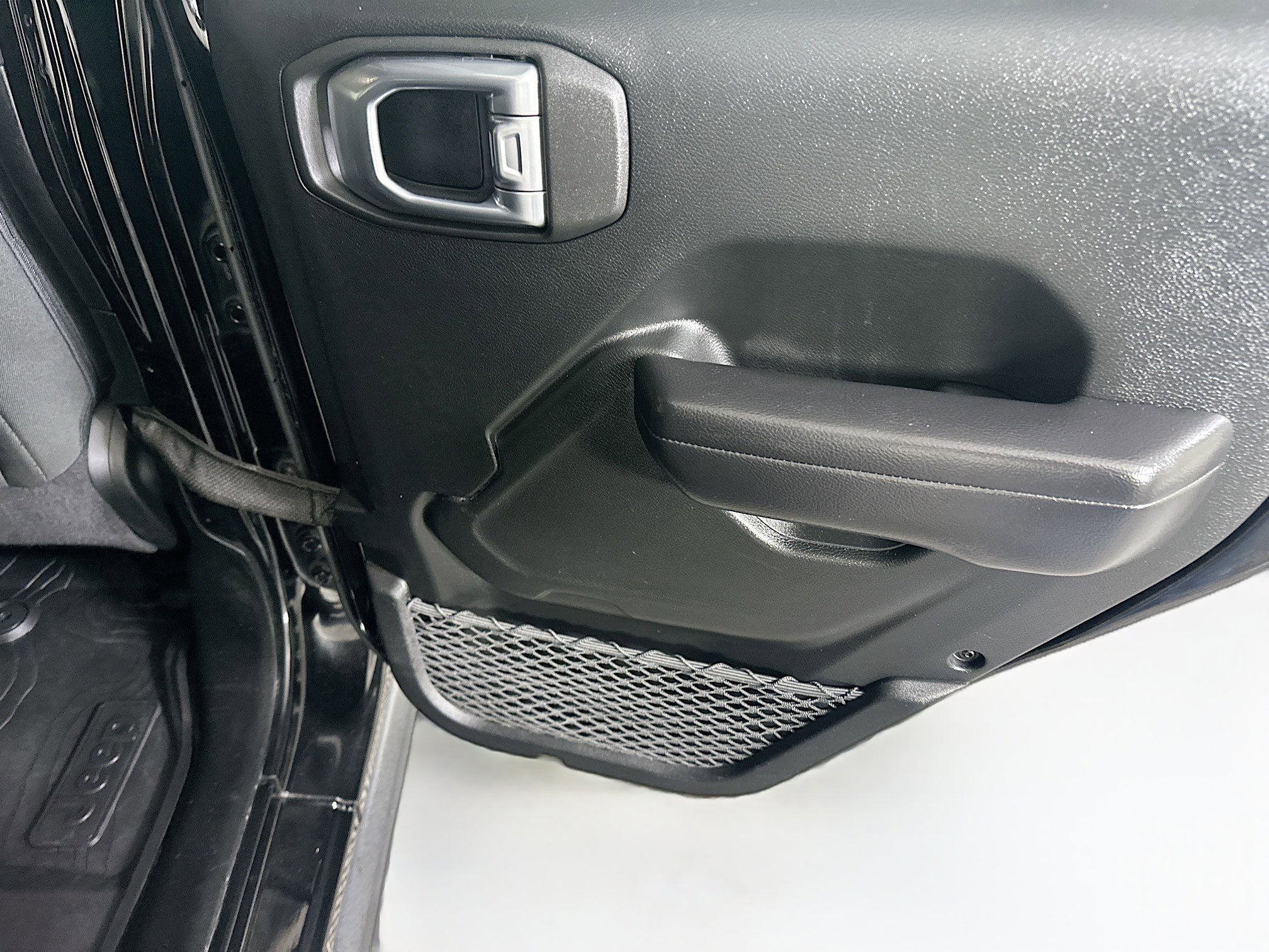 Used 2021 Jeep Wrangler Willys image 26