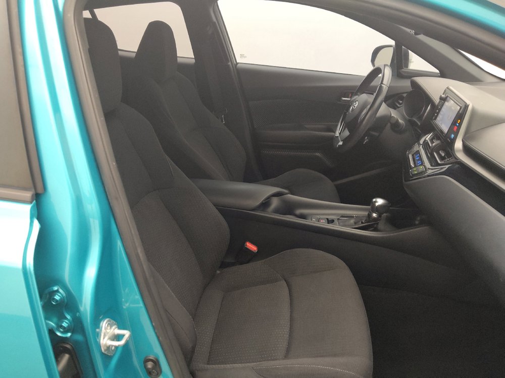 Used 2018 Toyota C-HR XLE FWD image 21