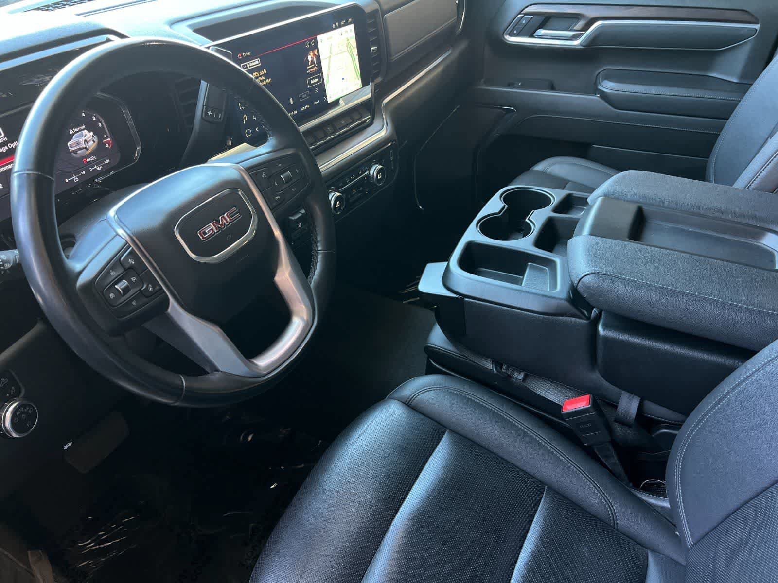 Used 2025 GMC Sierra 1500 SLT RWD image 12