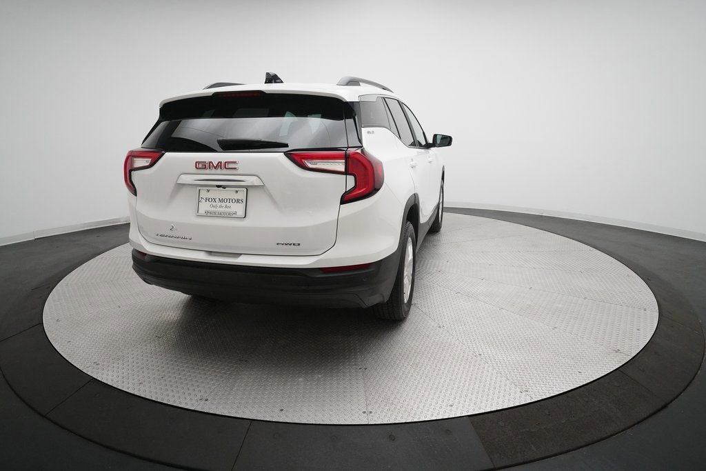 Used 2023 GMC Terrain SLE w/ Driver Convenience Package image 35
