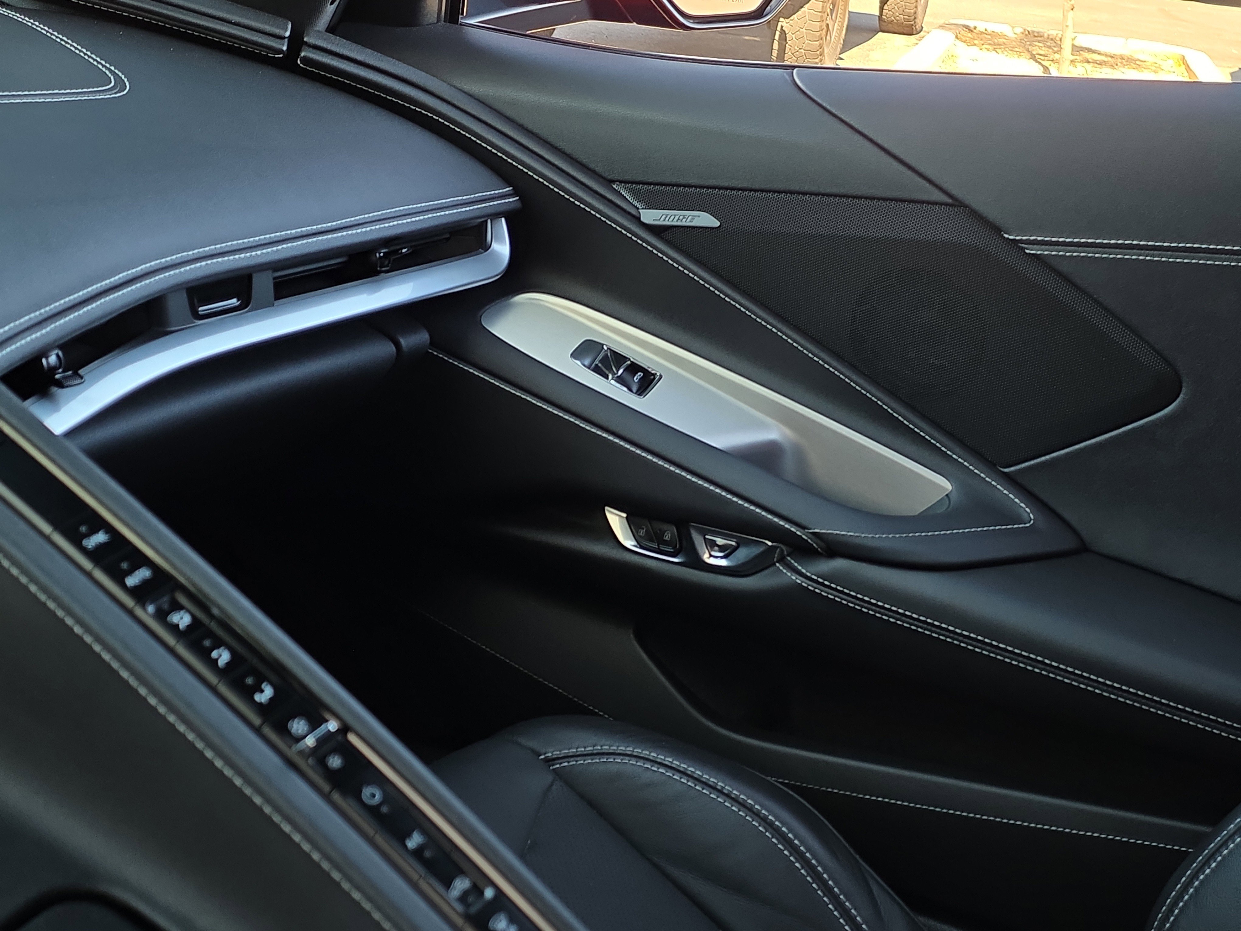 Used 2023 Chevrolet Corvette Stingray Coupe w/ 1LT image 27