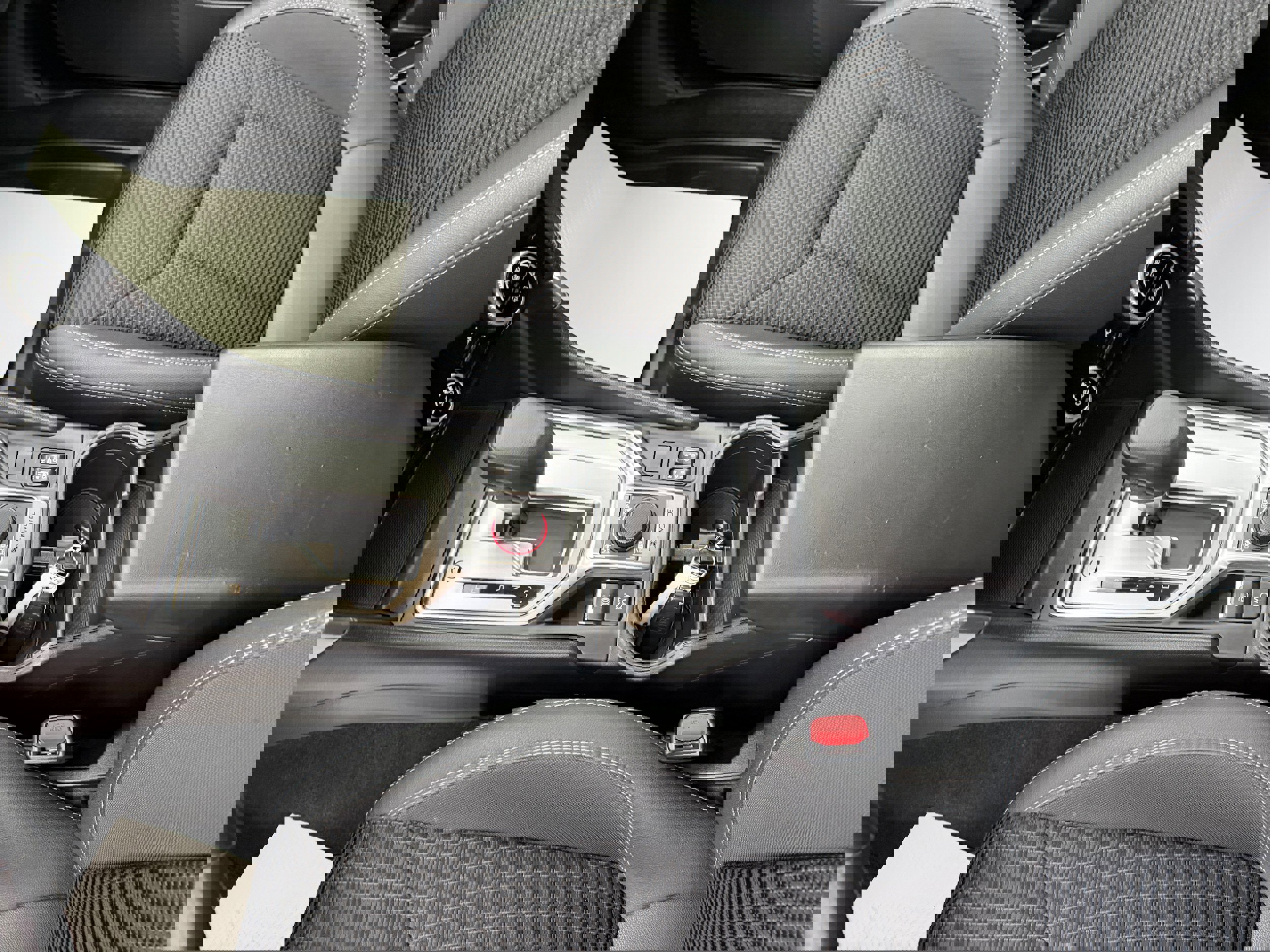 Used 2020 Subaru Forester Premium w/ Popular Package #1 image 16