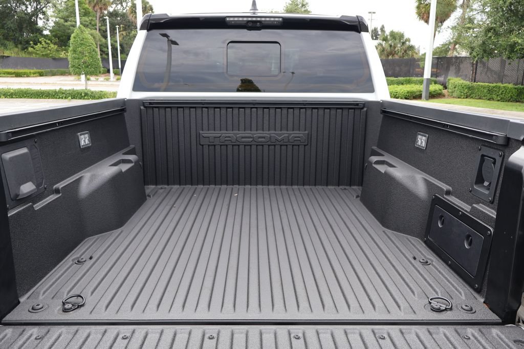 Used 2026 Toyota Tacoma TRD Pro AWD/4WD image 22