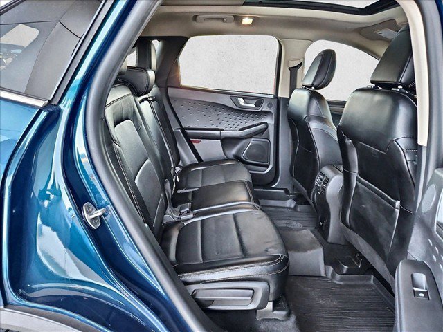 Used 2020 Ford Escape Titanium AWD/4WD image 21