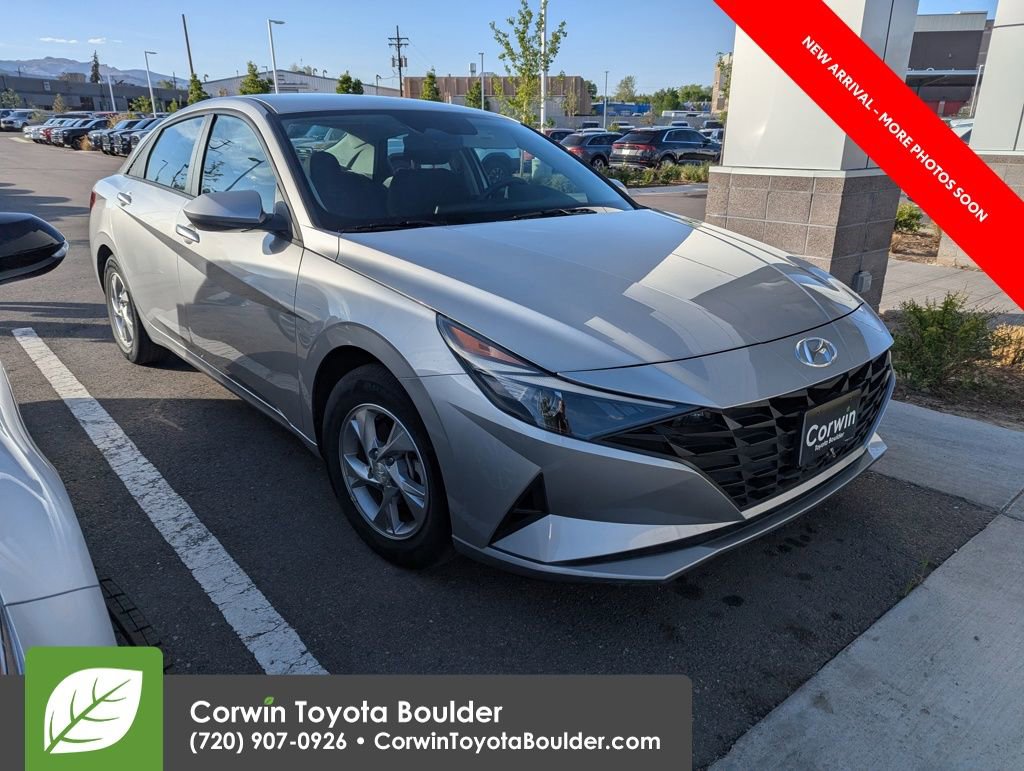Used 2021 Hyundai Elantra SE w/ Cargo Package image 1