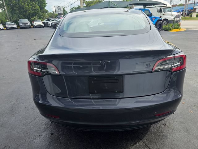 Used 2023 Tesla Model 3 Standard Range RWD image 5