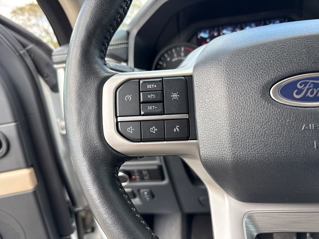 Used 2024 Ford Expedition Max XLT image 15