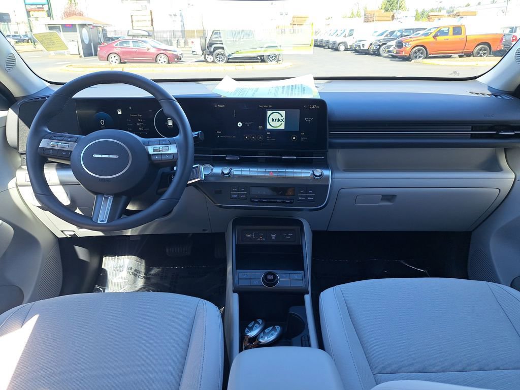 Used 2025 Hyundai Kona SEL image 21