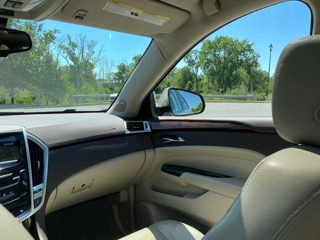 Used 2014 Cadillac SRX Luxury FWD image 28