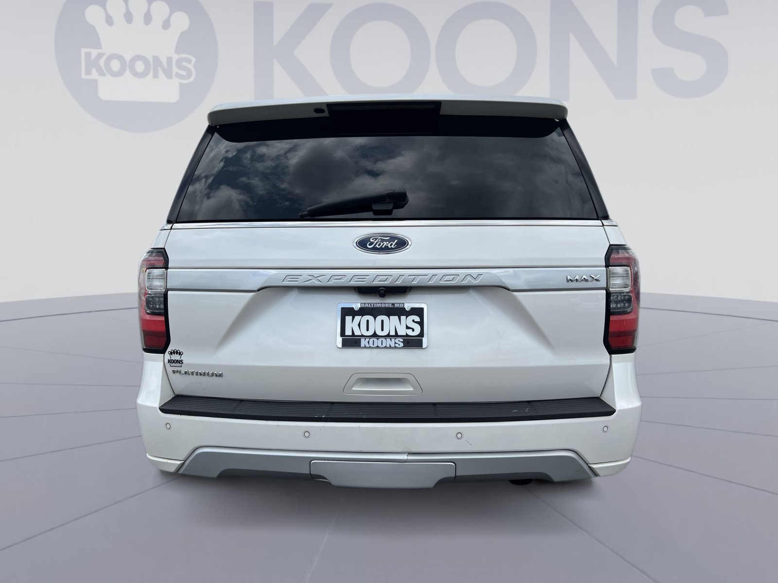 Used 2018 Ford Expedition Max Platinum AWD/4WD image 5