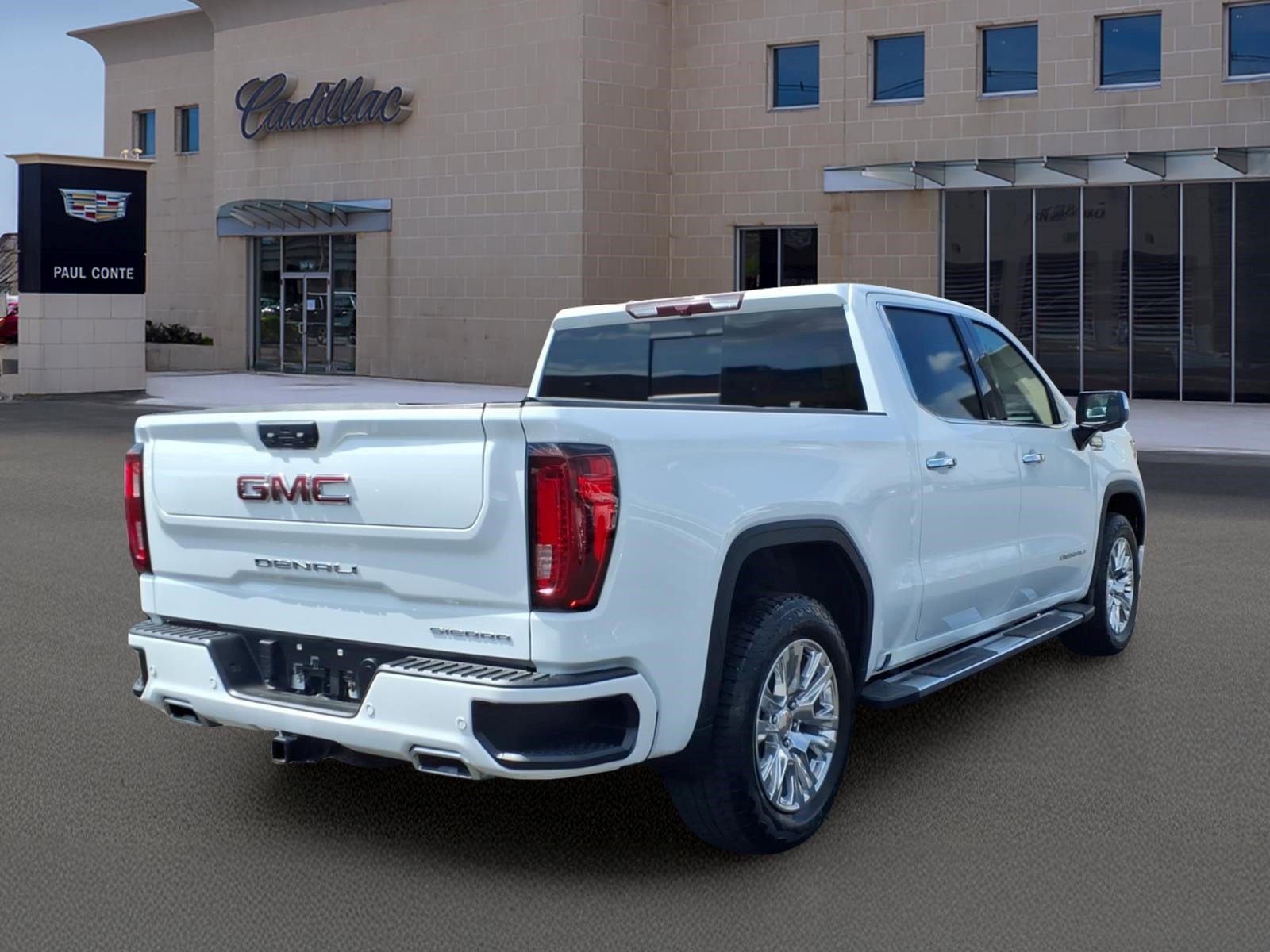 Used 2023 GMC Sierra 1500 Denali AWD/4WD image 5