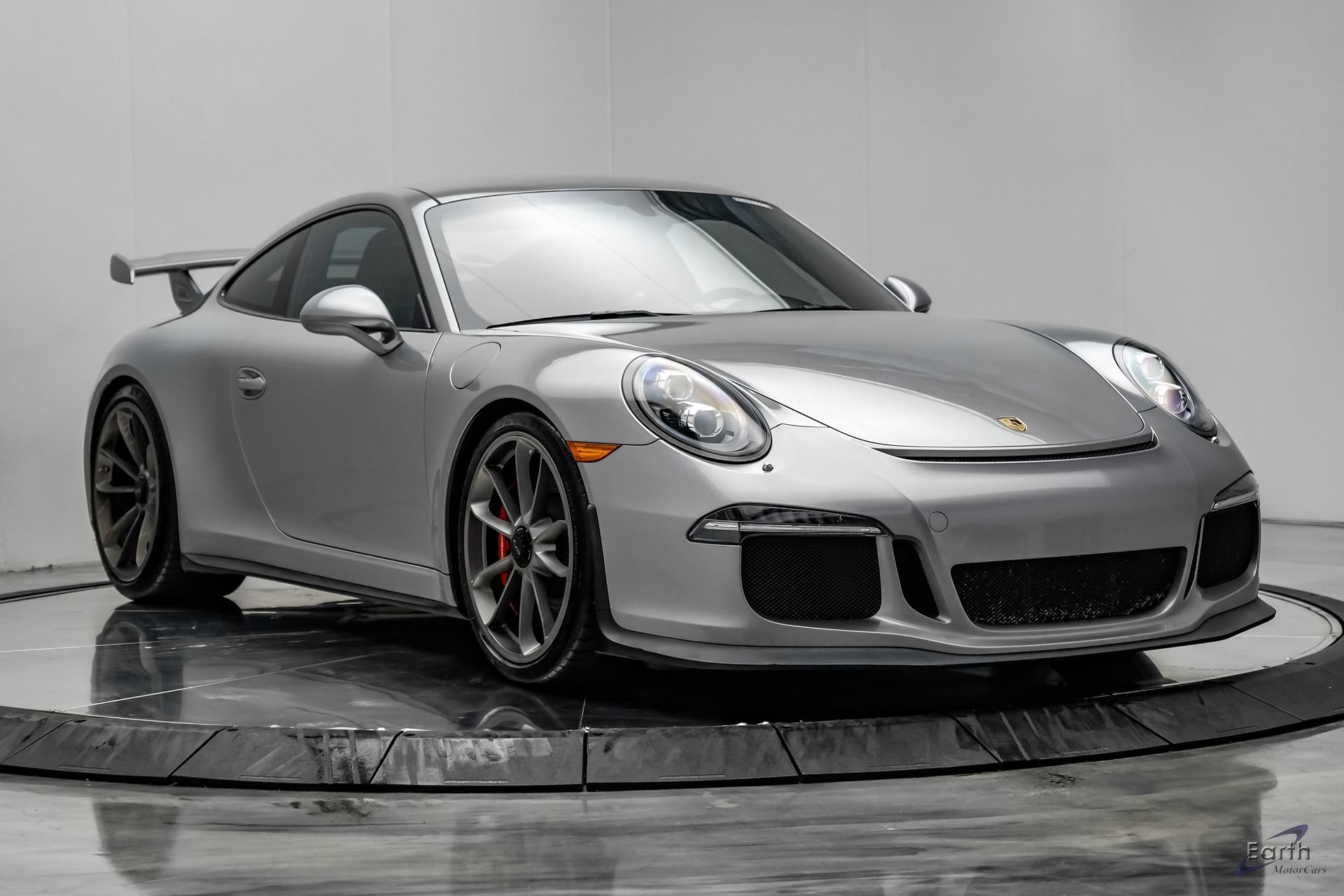 Used 2015 Porsche 911 GT3 RWD image 24