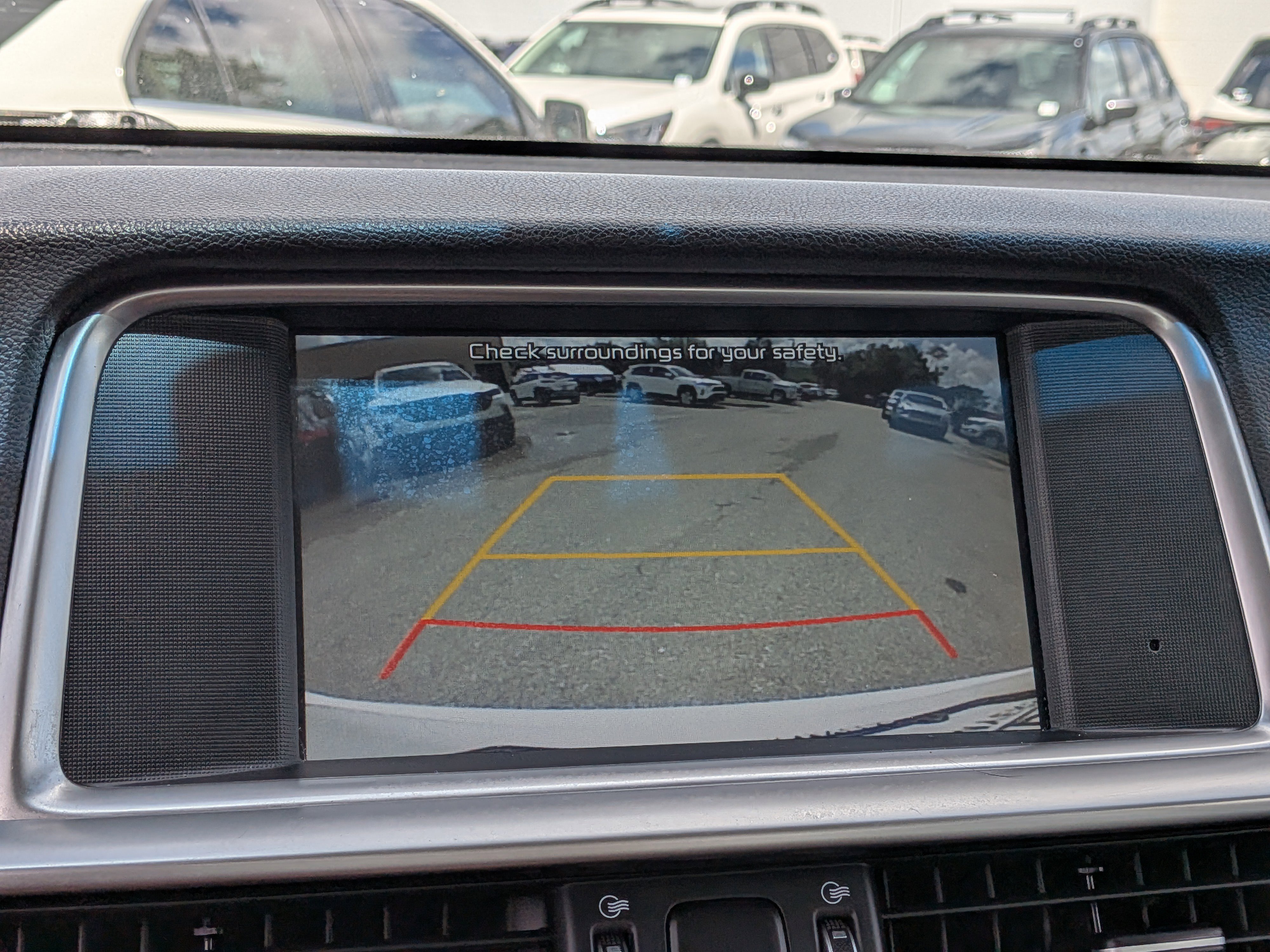 Used 2020 Kia Optima EX image 33