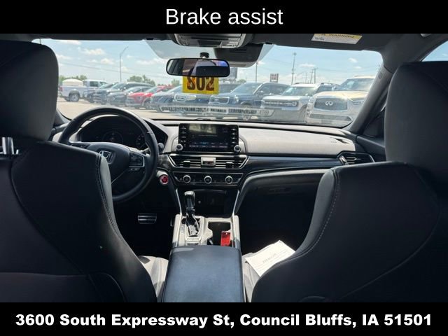 Used 2018 Honda Accord Sport image 17
