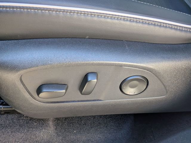 Used 2025 Buick Enclave Sport Touring image 26