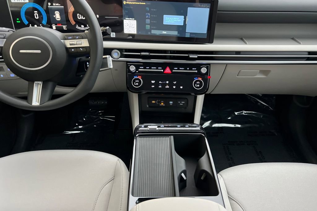 New 2026 Hyundai Tucson Blue SE image 11