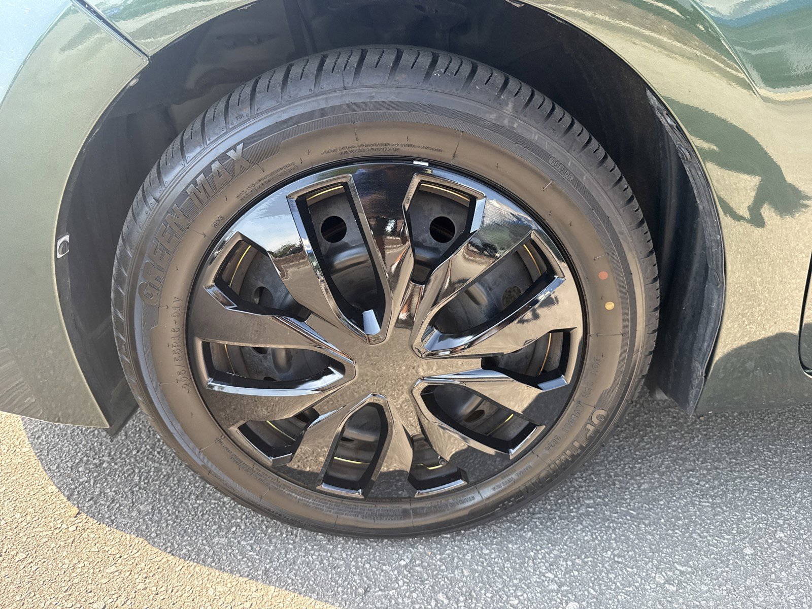 Used 2016 Toyota Corolla LE FWD image 10