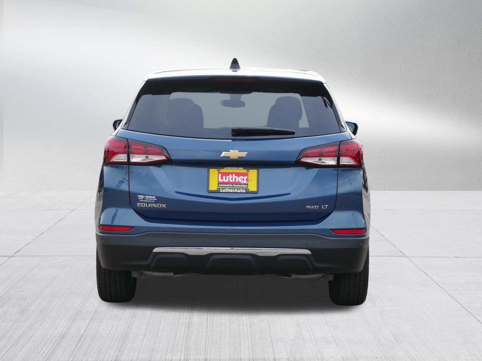 Used 2024 Chevrolet Equinox LT w/ LPO, Floor Liner Package AWD/4WD image 6