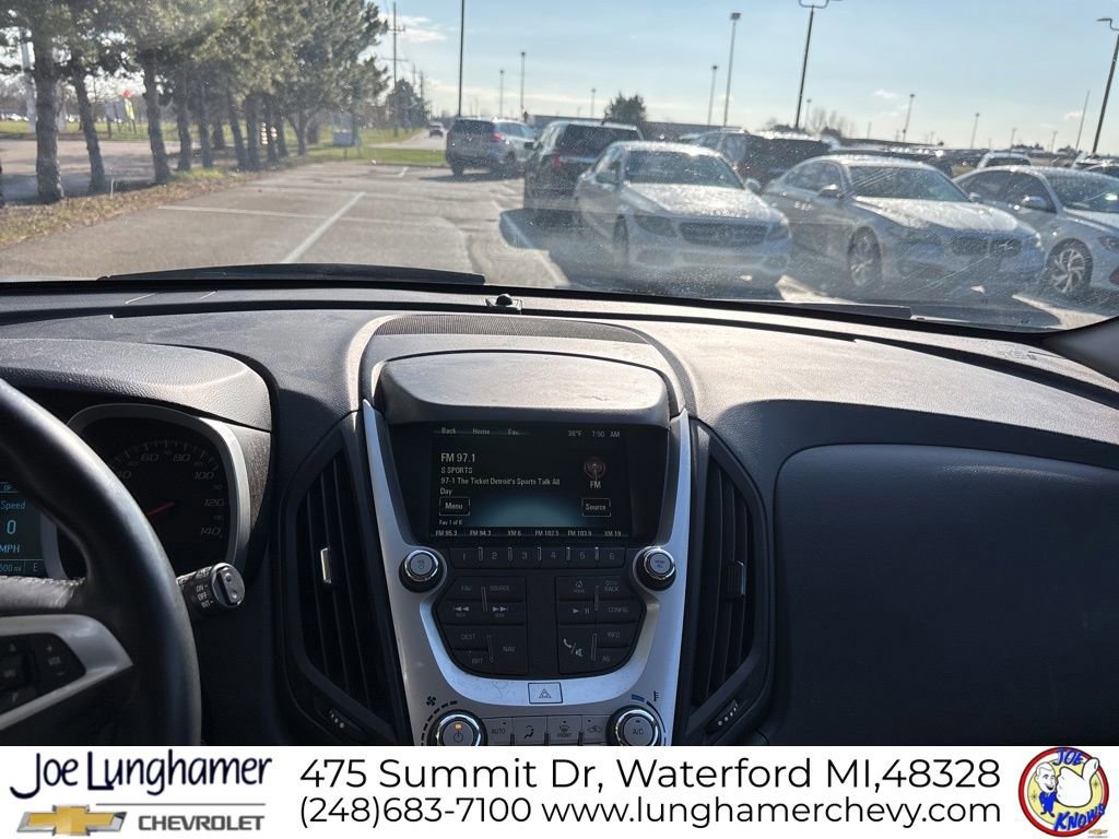 Used 2016 Chevrolet Equinox LTZ w/ Enhanced Convenience Package image 16