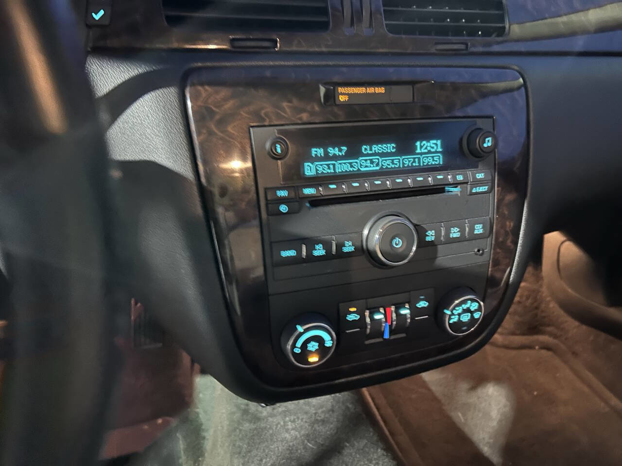 Used 2012 Chevrolet Impala LT image 12