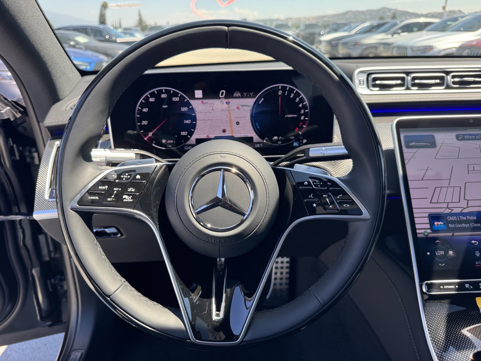 New 2026 Mercedes-Benz S 580e 4MATIC Sedan image 19