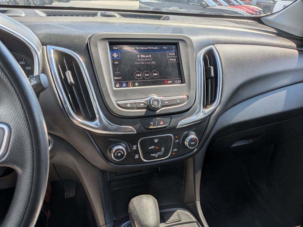 Used 2023 Chevrolet Equinox LT w/ LPO, Floor Liner Package AWD/4WD image 24