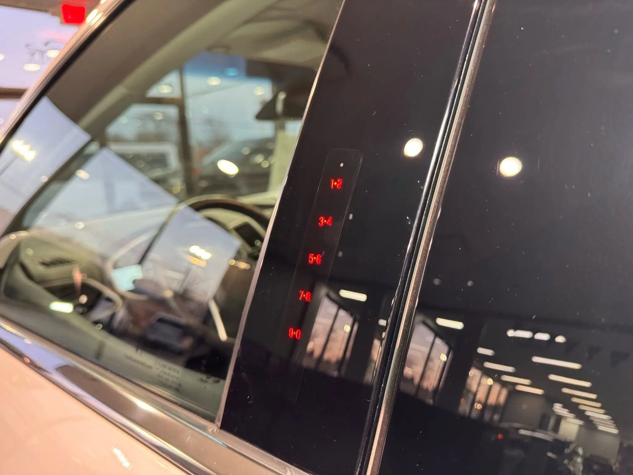 Used 2020 Ford Edge SEL w/ Cold Weather Package image 9