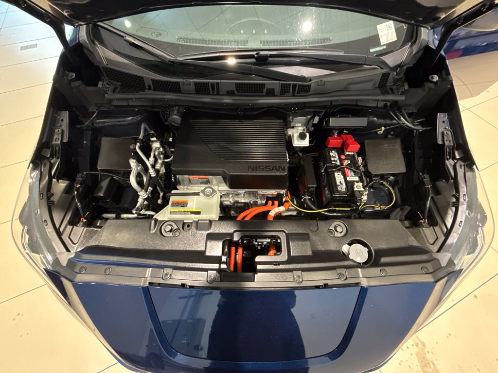 Used 2022 Nissan Leaf SV FWD image 22