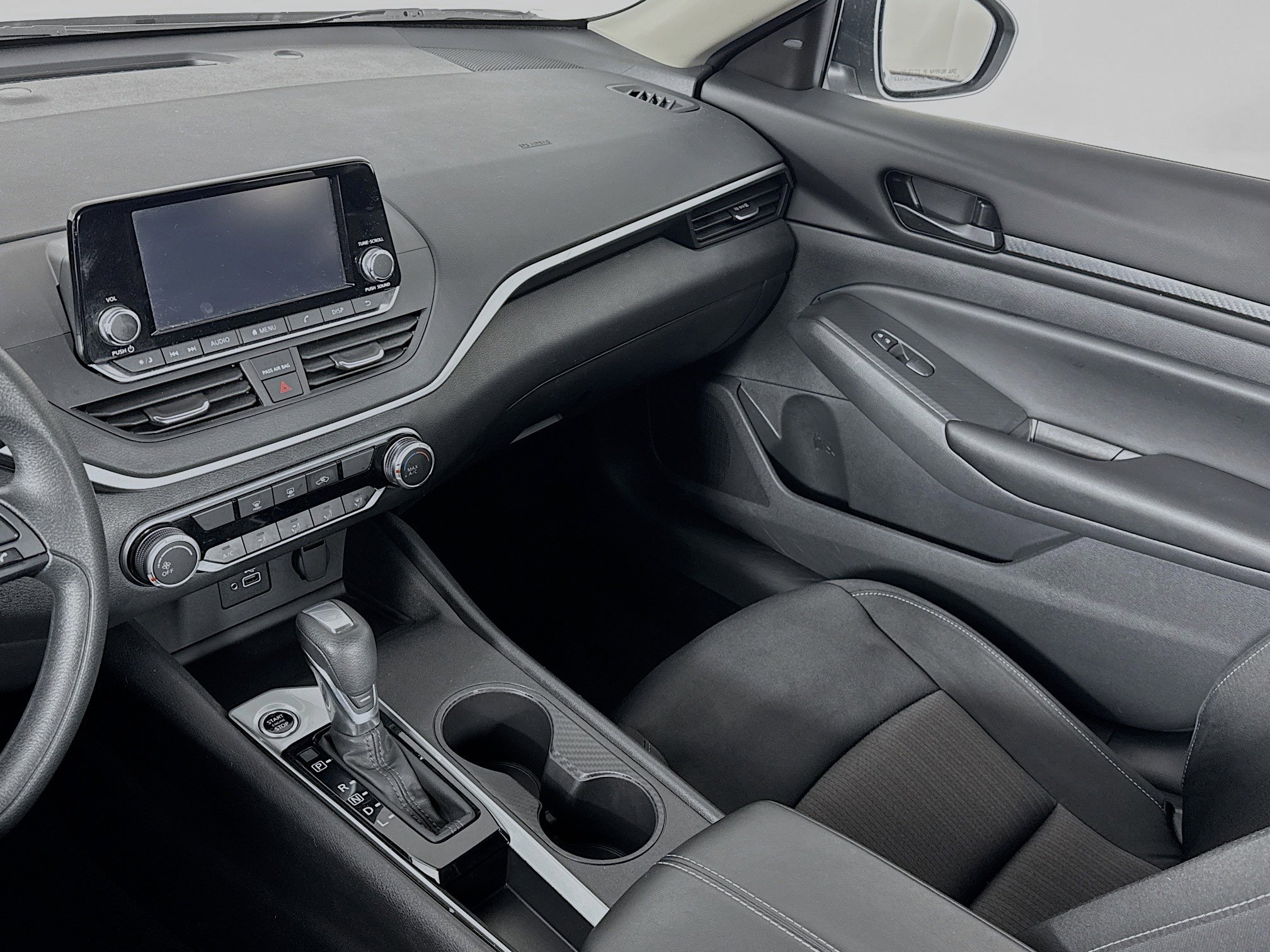 Used 2024 Nissan Altima 2.5 S image 21