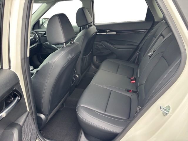 Certified 2023 Kia Seltos EX image 11